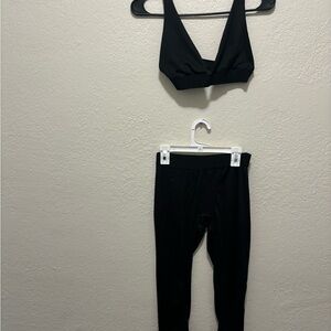Black Sports Bra and Leggings Set